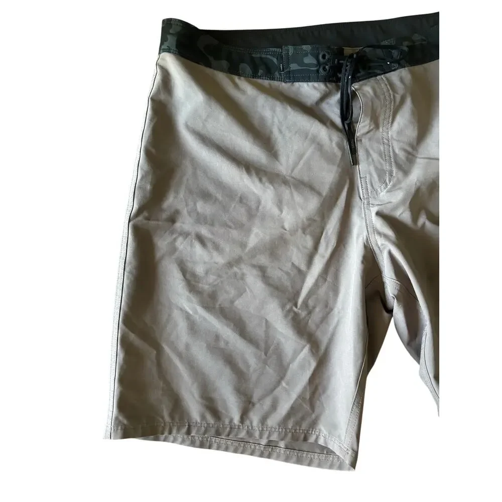 Vuori Cruise Boardshorts 8
